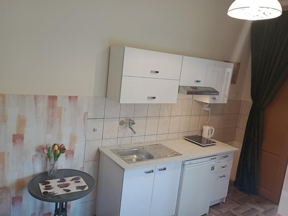 Kawalerka. Apartment Przemysl Exterior photo